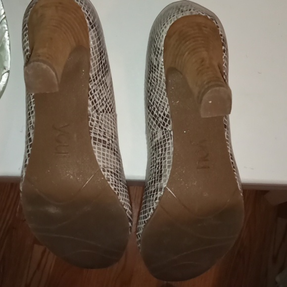 You By Crocs Animal Print Heels - Picture 8 of 8